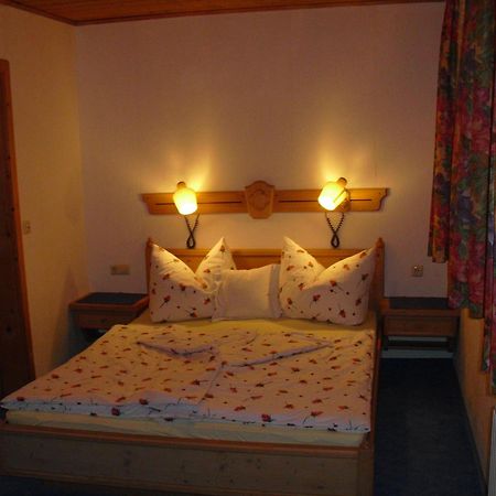 Ferienhaus Lechtaler Alpen Bach  Kültér fotó