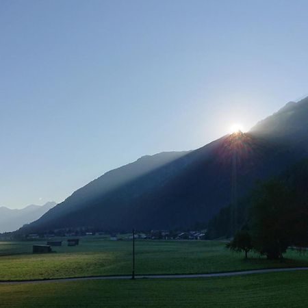 Ferienhaus Lechtaler Alpen Bach  Kültér fotó