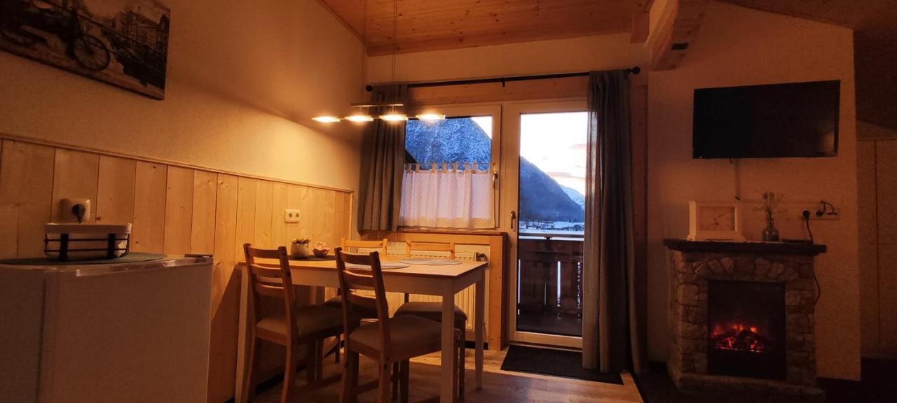 Ferienhaus Lechtaler Alpen Bach  Kültér fotó